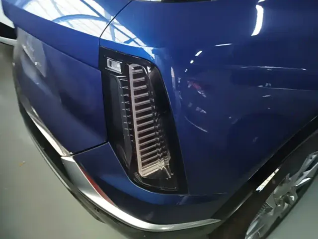 Cadillac Optiq — Фото автомобиля 7