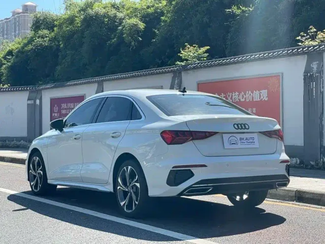 Audi A3 — Фото автомобиля 4