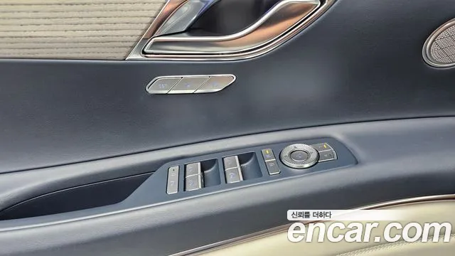 Genesis GV80 2.5T Бензин AWD — Фото автомобиля 8