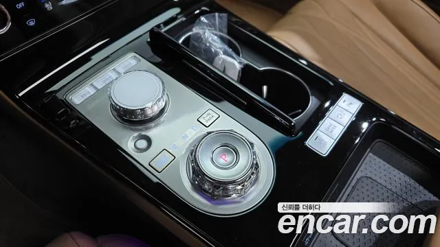 Genesis G80 Бензин 3.5 турбо AWD — Фото автомобиля 8