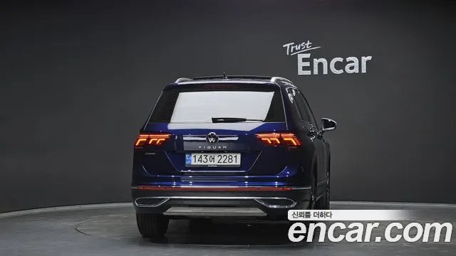 Volkswagen Tiguan — Фото автомобиля 4