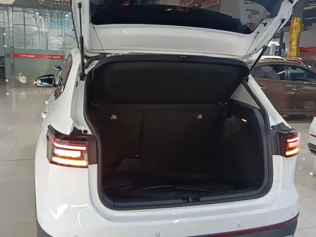 Volkswagen Tharu — Фото автомобиля 18