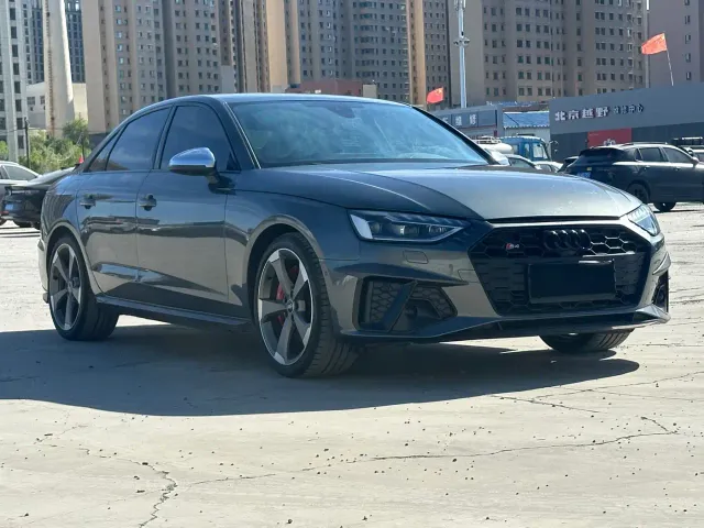Audi S4 — Фото автомобиля 2