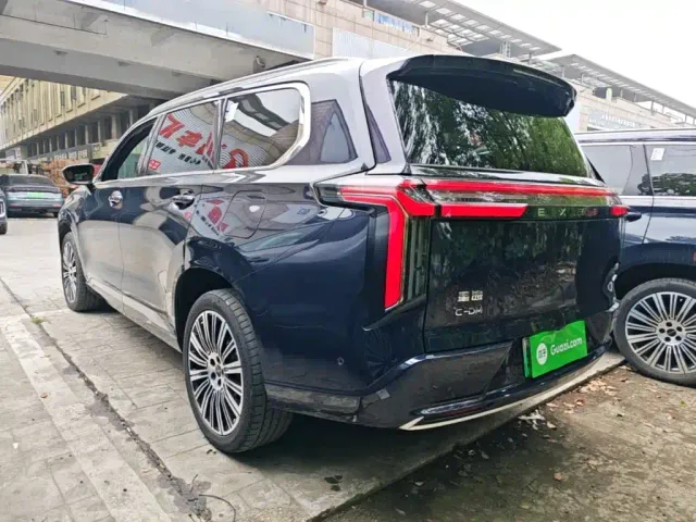 Exeed Landmark C-DM — Фото автомобиля 4