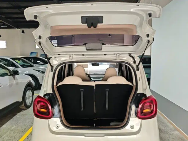 Wuling Hongguang Mini EV — Фото автомобиля 18