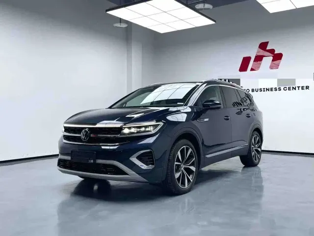 Фотография автомобиля — Volkswagen Talagon