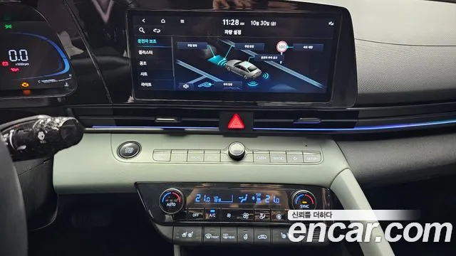 Hyundai Avante CN7 — Фото автомобиля 14