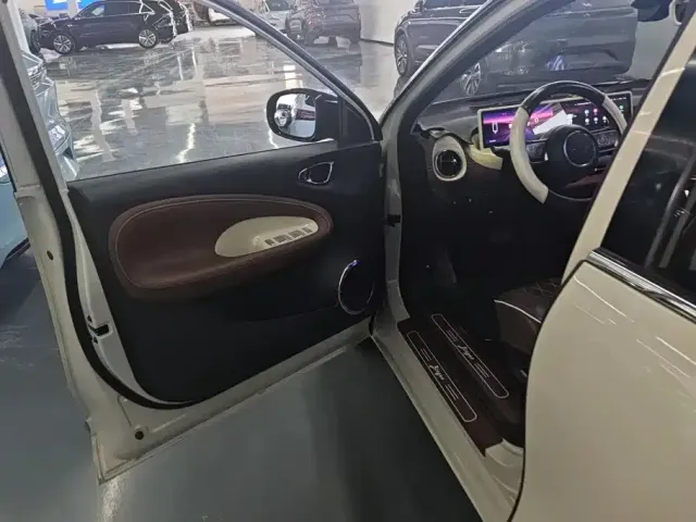 Wuling Bingo — Фото автомобиля 7