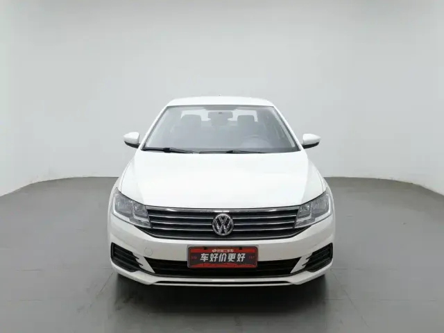Volkswagen Lavida — Фото автомобиля 3