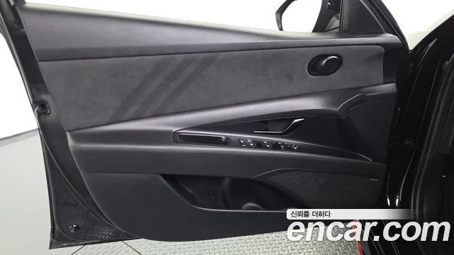 Hyundai Avante CN7 — Фото автомобиля 13