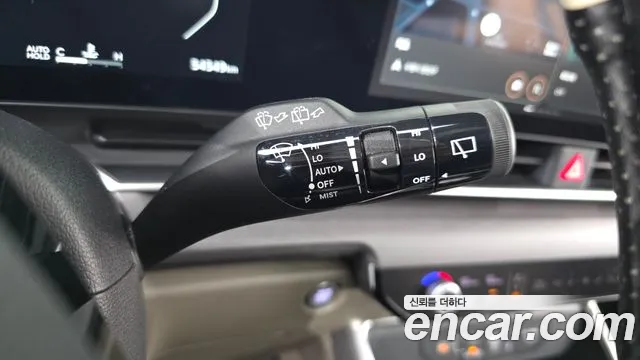Kia Carnival 4th Gen — Фото автомобиля 30