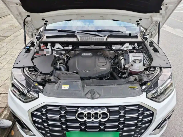 Audi Q5L — Фото автомобиля 16