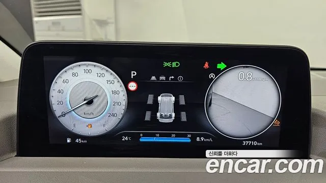 Hyundai Staria Staria — Фото автомобиля 8