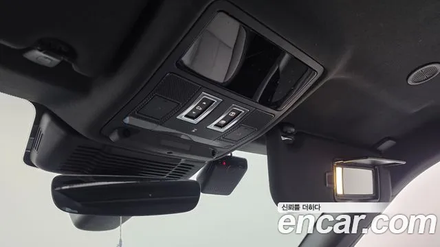 Land Rover Range Rover Evoque — Фото автомобиля 28