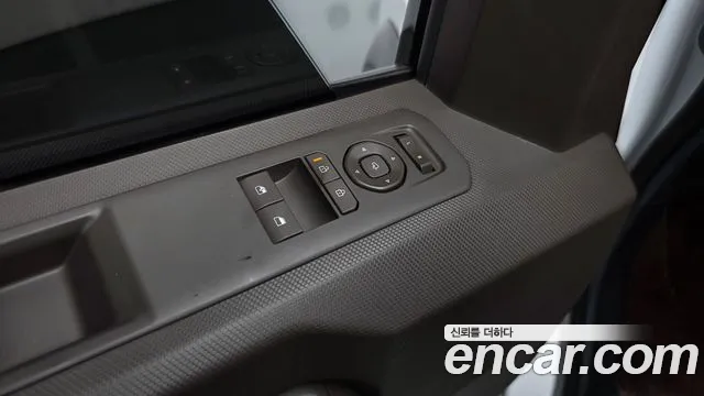 Kia PV5 — Фото автомобиля 23