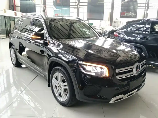 Mercedes-Benz GLB-Class — Фото автомобиля 3