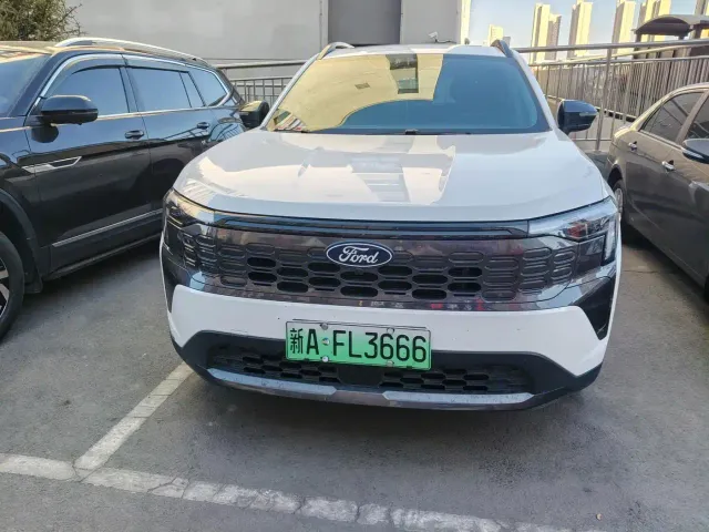 Ford Lingrui — Фото автомобиля 2