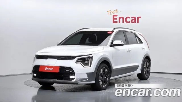 Фотография автомобиля — Kia Niro Niro (New)