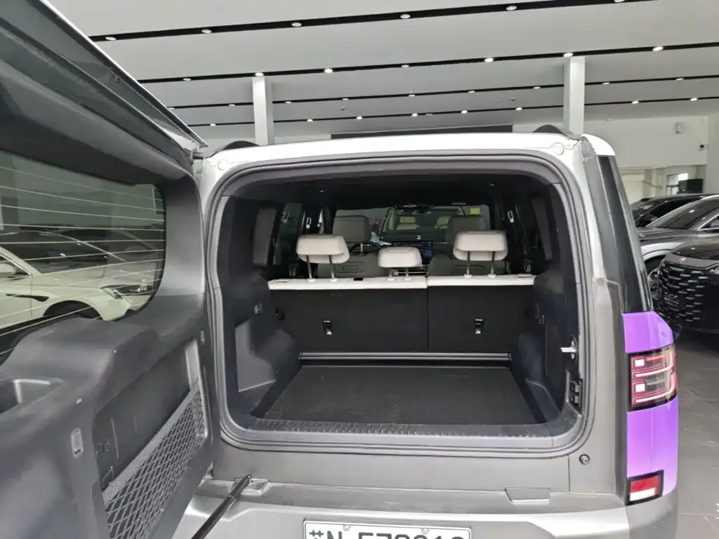 Fang Cheng Bao Titanium 7 2025 AWD Base Model — Фото автомобиля 18