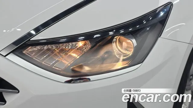 Hyundai Sonata — Фото автомобиля 7