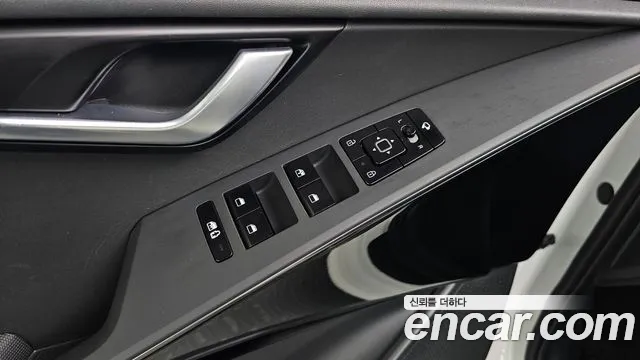 Kia Niro The All New Niro Prestige — Фото автомобиля 29