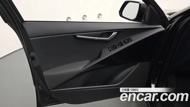 Kia Niro The All New — Фото автомобиля 13