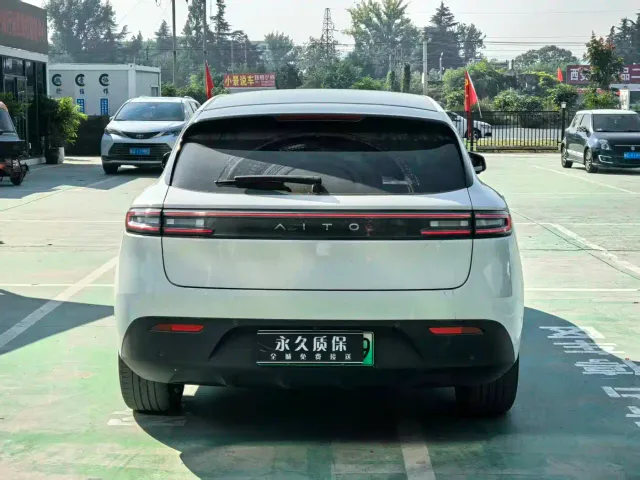Aito M5 — Фото автомобиля 7
