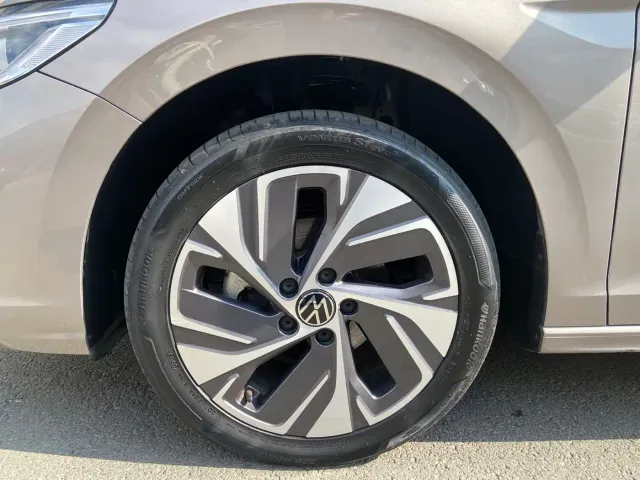 Volkswagen Bora — Фото автомобиля 12