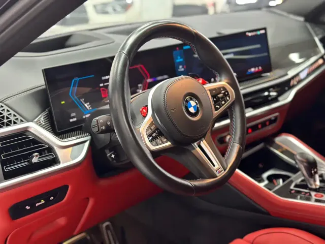 BMW X6 M — Фото автомобиля 9