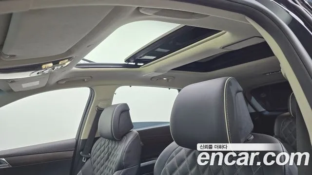 Genesis GV80 — Фото автомобиля 17