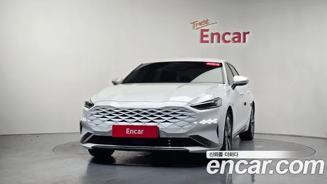 Kia K8 Signature — Фото автомобиля 3
