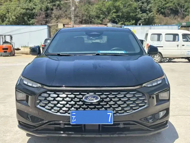 Ford Mondeo — Фото автомобиля 2