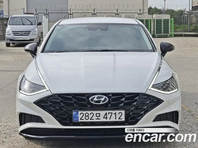 Фотография автомобиля — Hyundai Sonata