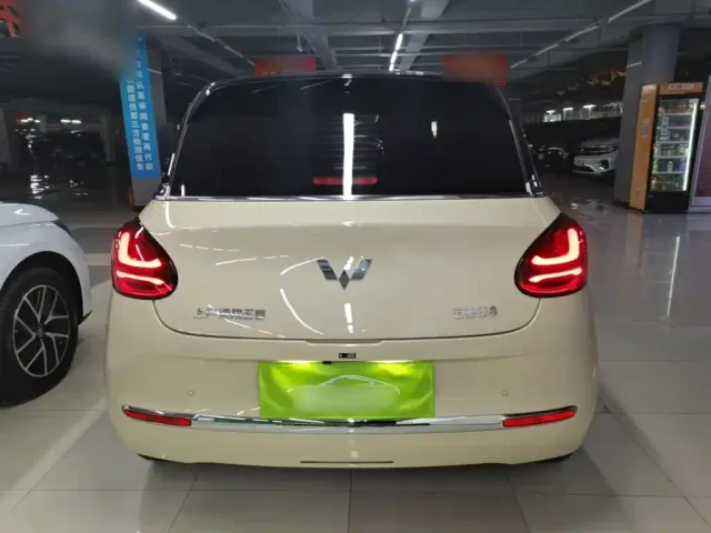Wuling Bingo — Фото автомобиля 5