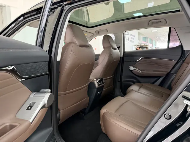 GAC Trumpchi GS4 — Фото автомобиля 8