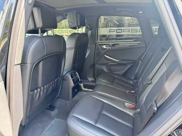 Porsche Macan — Фото автомобиля 5