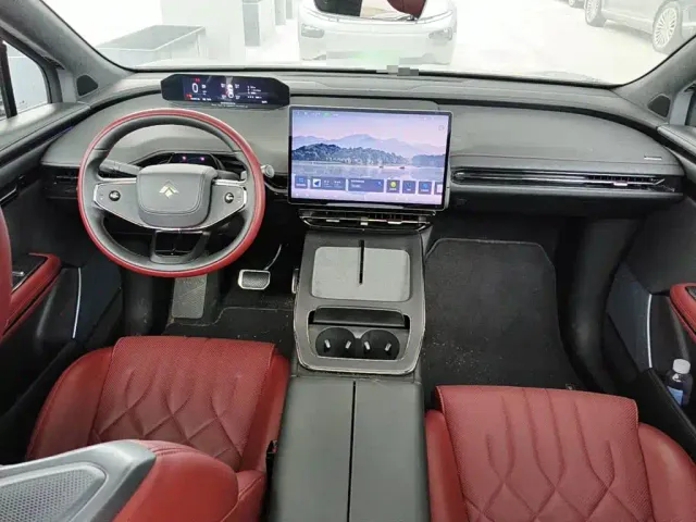 GAC Hyptec HT — Фото автомобиля 12