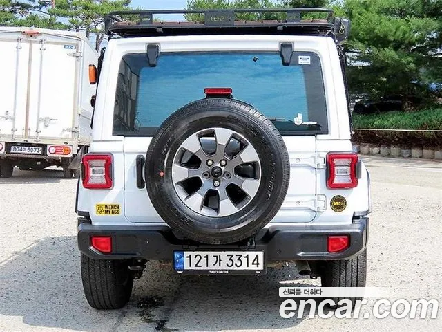Jeep Wrangler Wrangler (JL) 2.0 Overland 4 двери — Фото автомобиля 4