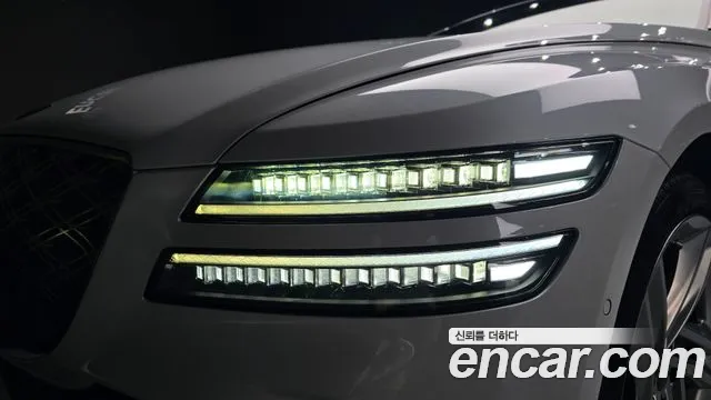 Genesis G80 Бензин 3.5 турбо AWD — Фото автомобиля 21