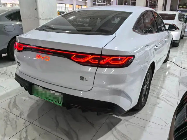 BYD Qin L — Фото автомобиля 5