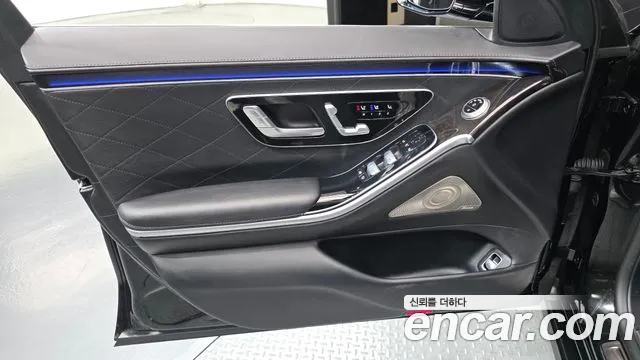 Mercedes-Benz S-Class W223 — Фото автомобиля 13