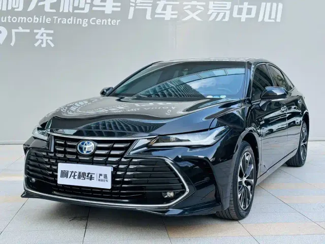Toyota Avalon — Фото автомобиля 18