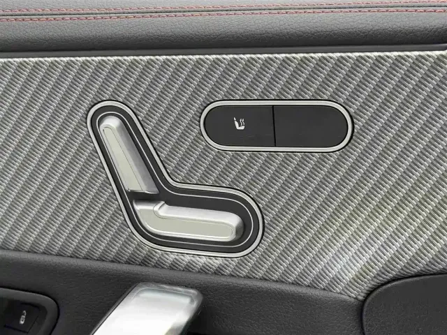 Mercedes-Benz A-Class — Фото автомобиля 15