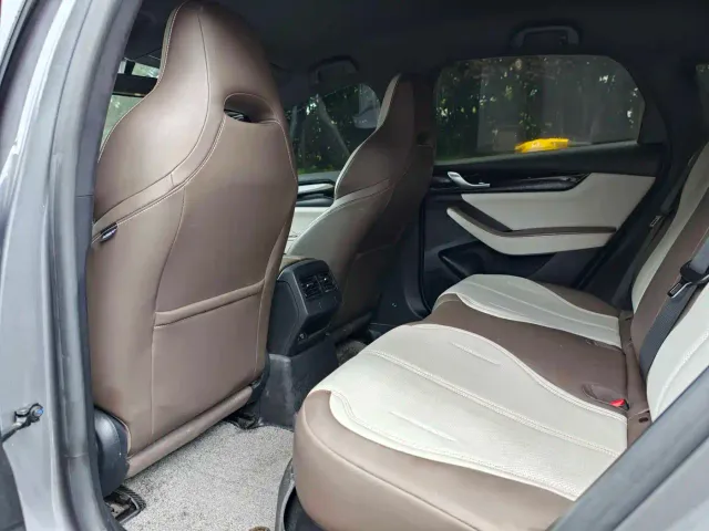 BYD Qin PLUS — Фото автомобиля 11