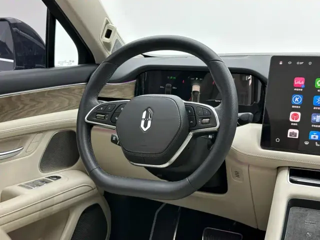 Aito M5 — Фото автомобиля 19