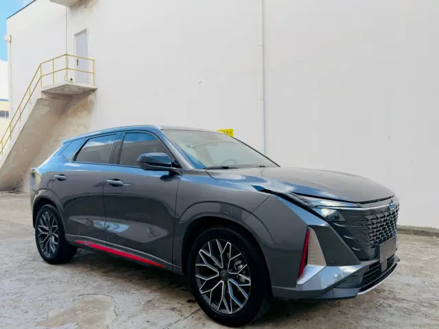 Changan Z6 — Фото автомобиля 3