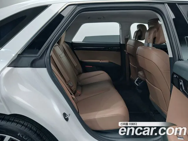 Hyundai Grandeur GN7 — Фото автомобиля 18