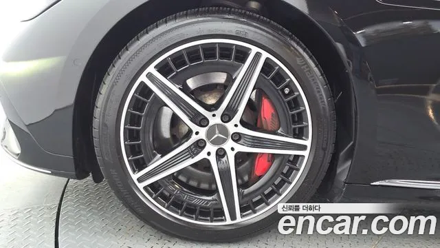 Mercedes-Benz EQE V295 — Фото автомобиля 5
