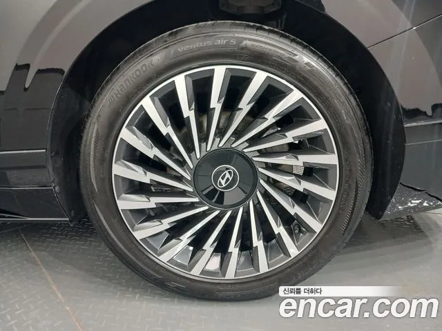 Hyundai Grandeur GN7 — Фото автомобиля 6