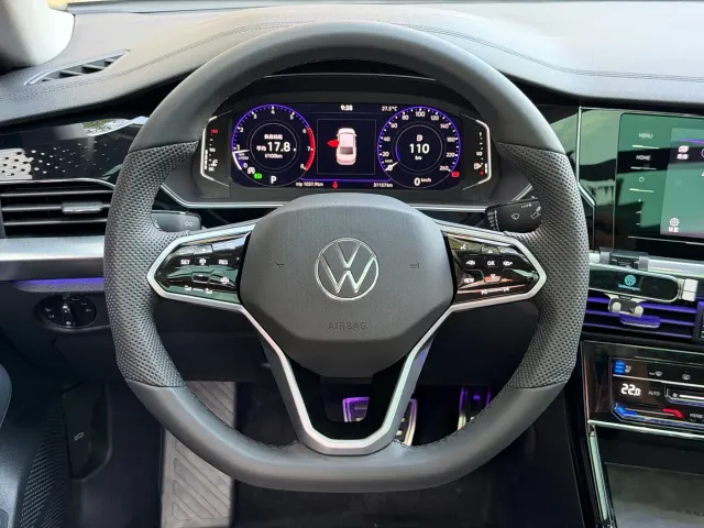 Volkswagen Passat — Фото автомобиля 8